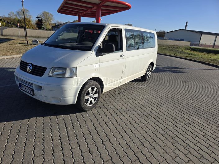VOLKSWAGEN TRANSPORTER T5 1.9 TDI Caravelle
