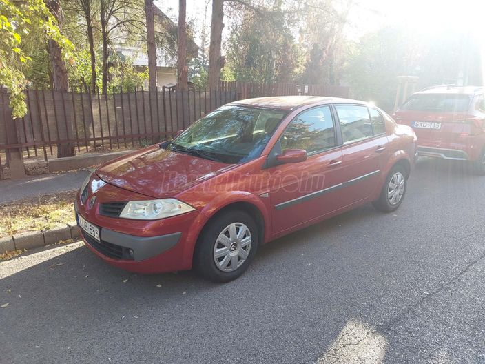 RENAULT MEGANE 1.4 Expression