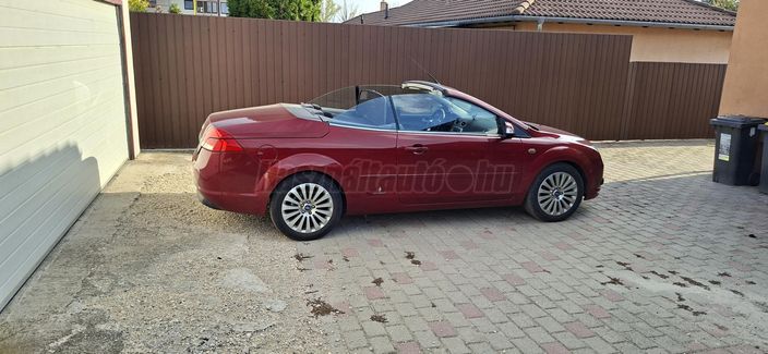 FORD FOCUS Coupe Cabriolet 1.6 Titanium