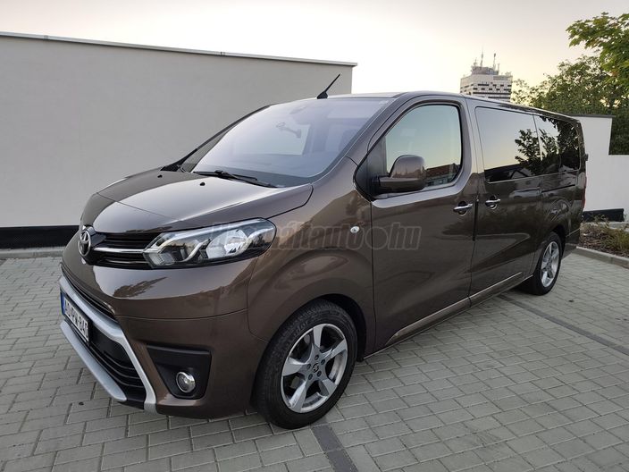 TOYOTA PROACE 2.0 D-4D Shuttle Comfort L2H1