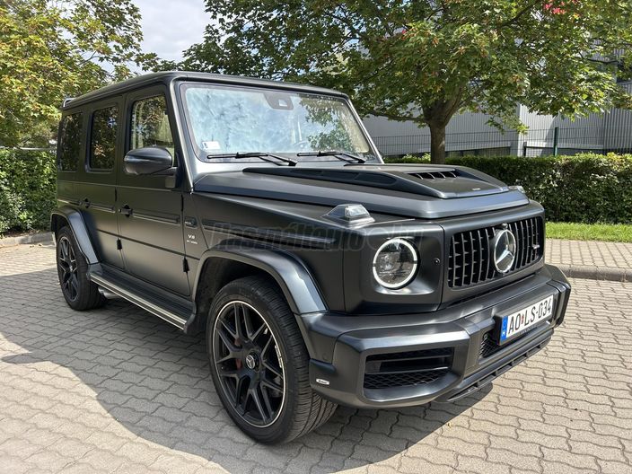 MERCEDES-AMG G 63