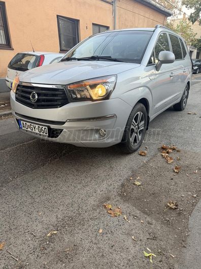 SSANGYONG RODIUS 2.0 e-XDI (Automata)