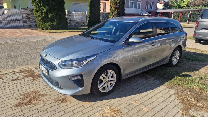 KIA CEE'D Ceed 1.4 T-GDI Gold