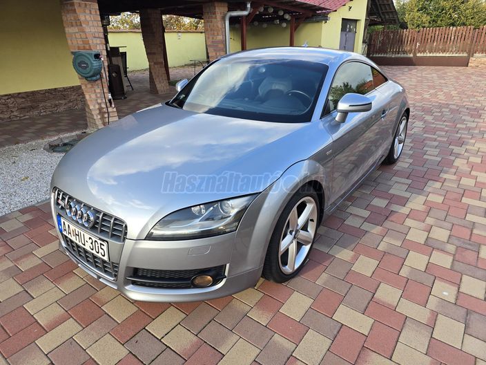 AUDI TT Coupe 2.0 TFSI S-tronic