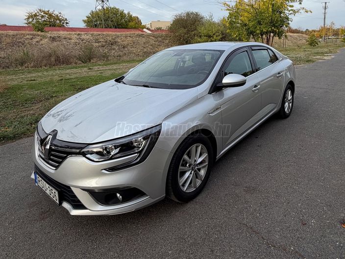 RENAULT MEGANE GrandCoupé 1.3 TCe Intens
