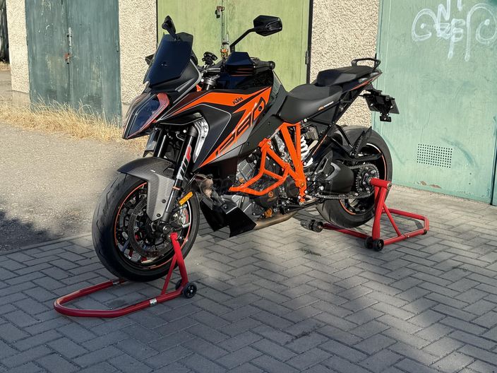 KTM 1290 SUPER DUKE GT