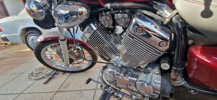 YAMAHA XV 500