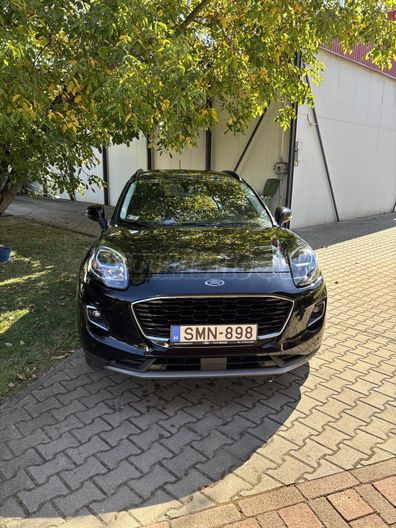 FORD PUMA 1.0 EcoBoost Titanium