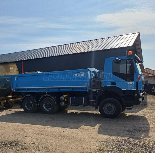 IVECO Trakker AD 260T