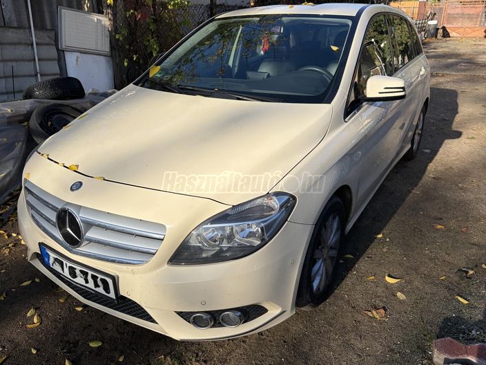 MERCEDES-BENZ B 180 CDI