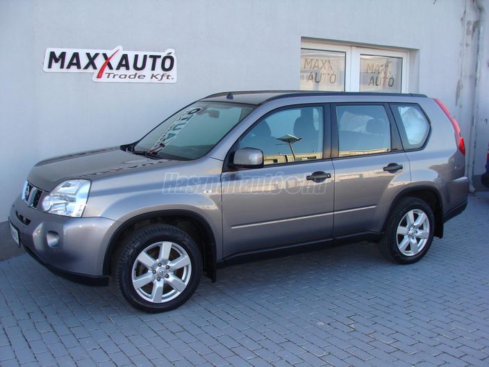 NISSAN X-TRAIL 2.0 SE