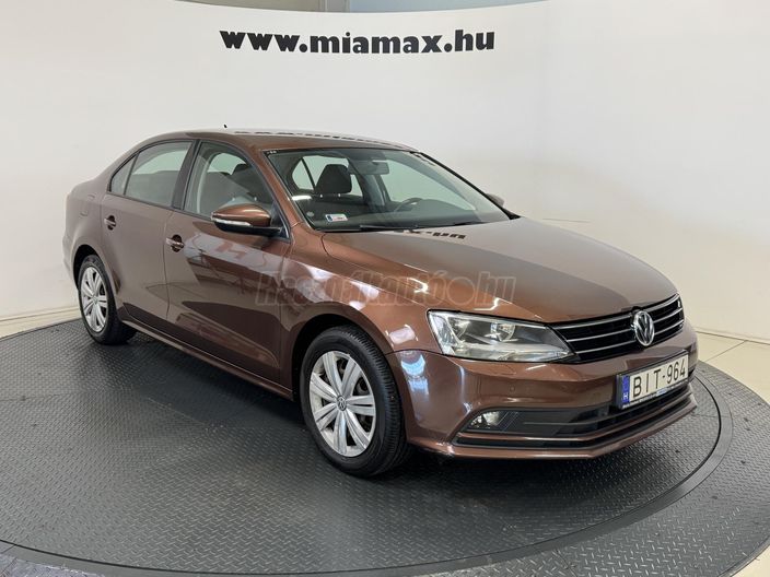 VOLKSWAGEN JETTA VI 1.4 TSI BMT Comfortline