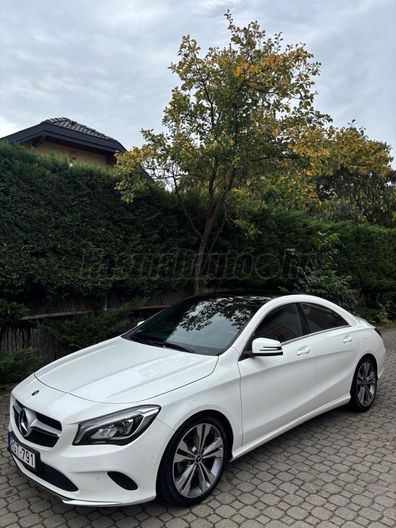 MERCEDES-BENZ CLA 180