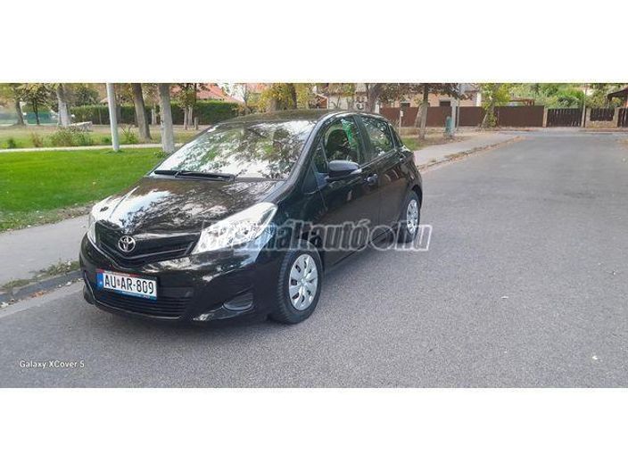 TOYOTA YARIS 1.0 ECO AC