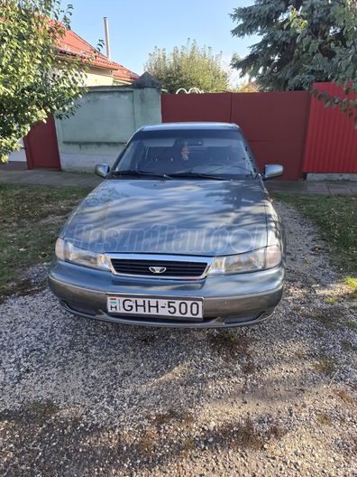 DAEWOO NEXIA 1.5i GL