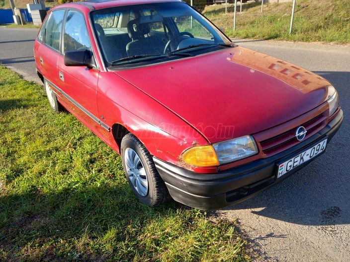 OPEL ASTRA F 1.4 GL