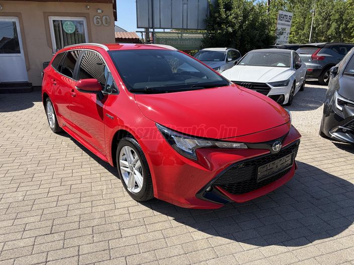 TOYOTA COROLLA Touring Sports 1.8 Hybrid Comfort Style e-CVT