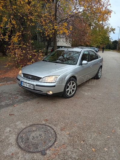 FORD MONDEO 2.0 Ghia