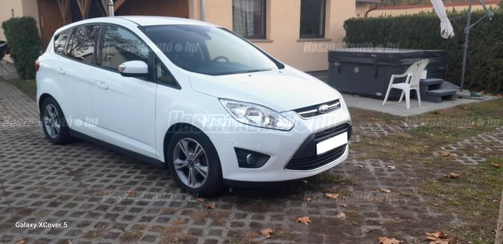 FORD C-MAX 1.0 EcoBoost Titanium