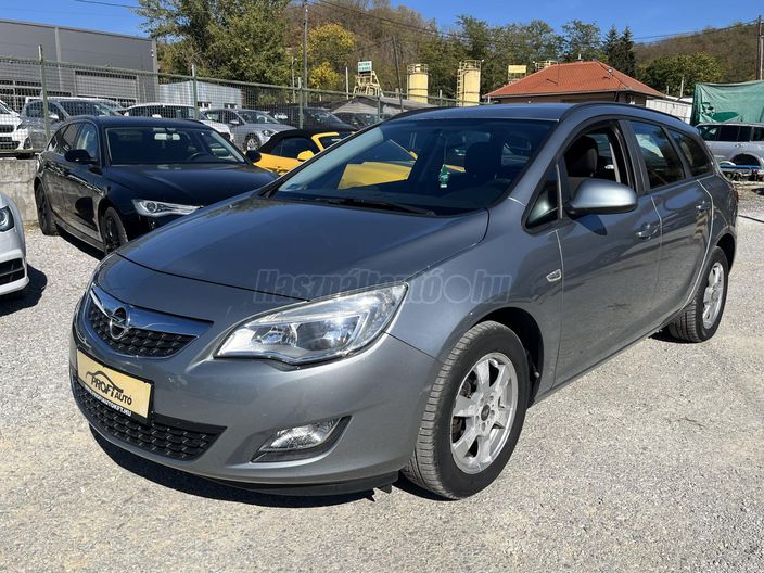 OPEL ASTRA J Sports Tourer 1.4 T Enjoy