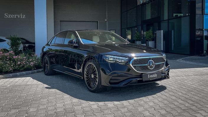 MERCEDES-BENZ E 300 e 9G-TRONIC Plug-in hybrid