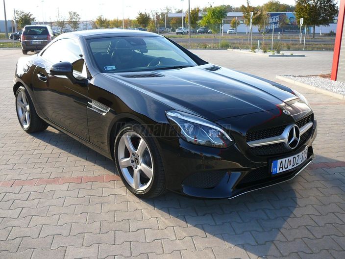 MERCEDES-BENZ SLK-OSZTÁLY
