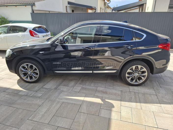 BMW X4 xDrive20d (Automata)