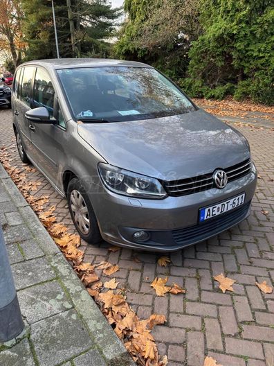 VOLKSWAGEN TOURAN 1.6 CR TDI Trendline BlueMotion