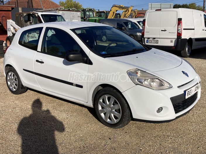 RENAULT CLIO III 1.5 dCi Société