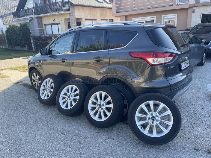 FORD KUGA 2.0 TDCi Titanium Plus