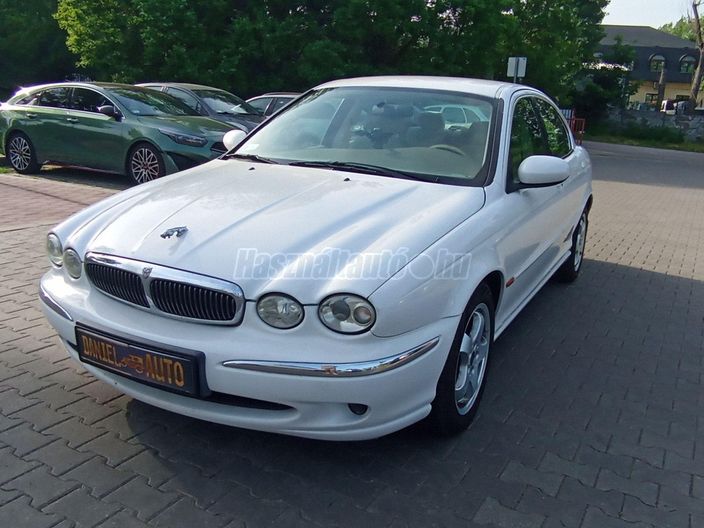 JAGUAR X-TYPE 2.1 V6 Classic (Automata)