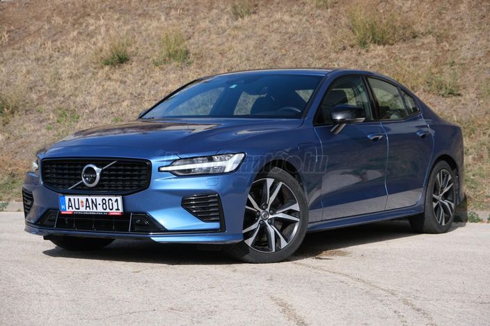 VOLVO S60 2.0 [T8] Recharge R-Design AWD Geartronic
