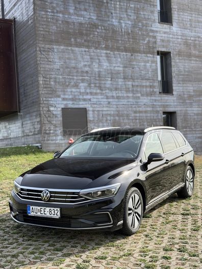 VOLKSWAGEN PASSAT Variant 1.4 TSI GTE Plug-In-Hybrid DSG