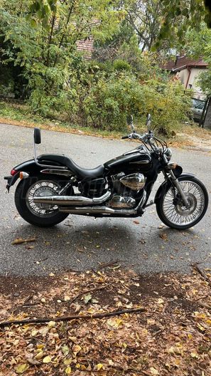 HONDA SHADOW 750