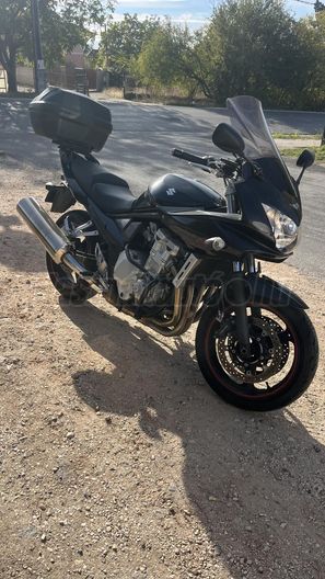 SUZUKI GSF 650 S