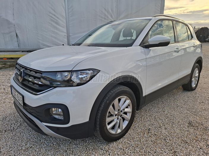VOLKSWAGEN T-CROSS 1.0 TSI Life