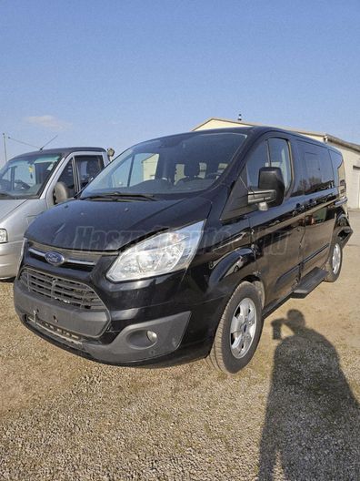 FORD TRANSIT Tourneo Custom 2.0 TDCi 310 L1H1 Titanium