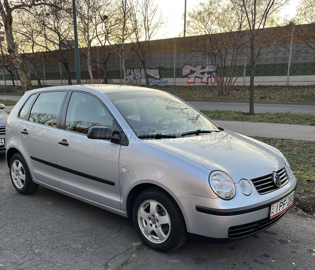 VOLKSWAGEN POLO IV 1.2 65 12V Comfortline