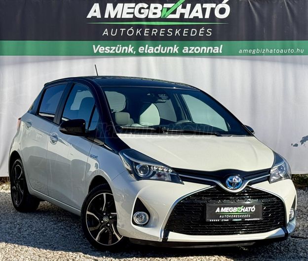 TOYOTA YARIS 1.5 HSD Bi-Tone Safety e-CVT