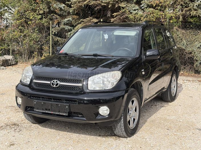 TOYOTA RAV 4 Rav4 2.0 4x4 Sol (Automata)