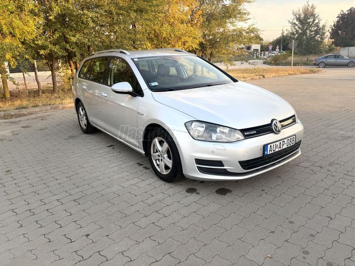 VOLKSWAGEN GOLF VII