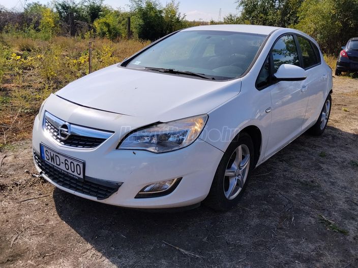 OPEL ASTRA J 1.3 CDTI EcoFLEX Enjoy