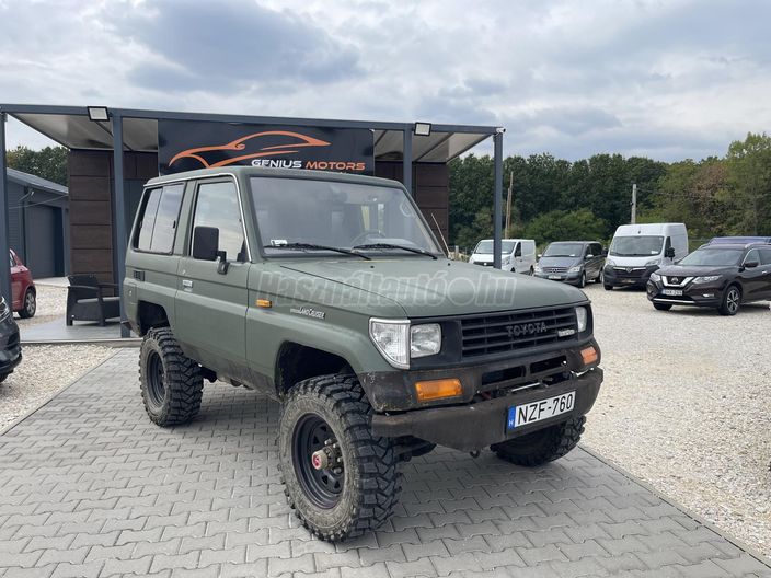 TOYOTA LAND CRUISER 2.4 TD LJ 70