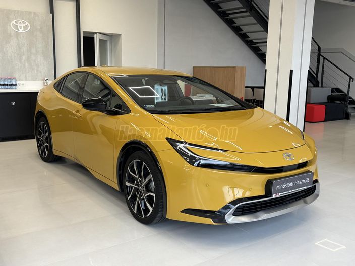 TOYOTA PRIUS 2.0 PHEV Prestige e-CVT