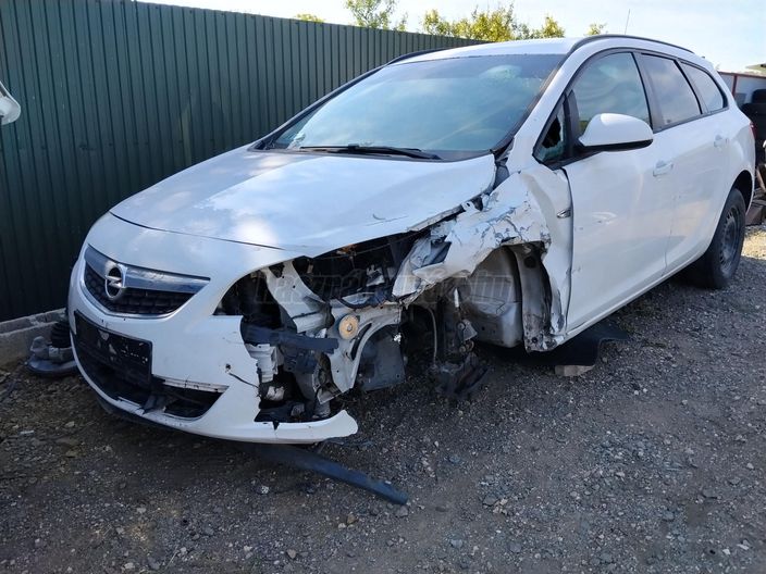 OPEL ASTRA J Sports Tourer 1.7 CDTI Enjoy