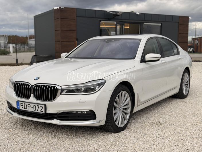 BMW 750 750i xDrive (Automata)