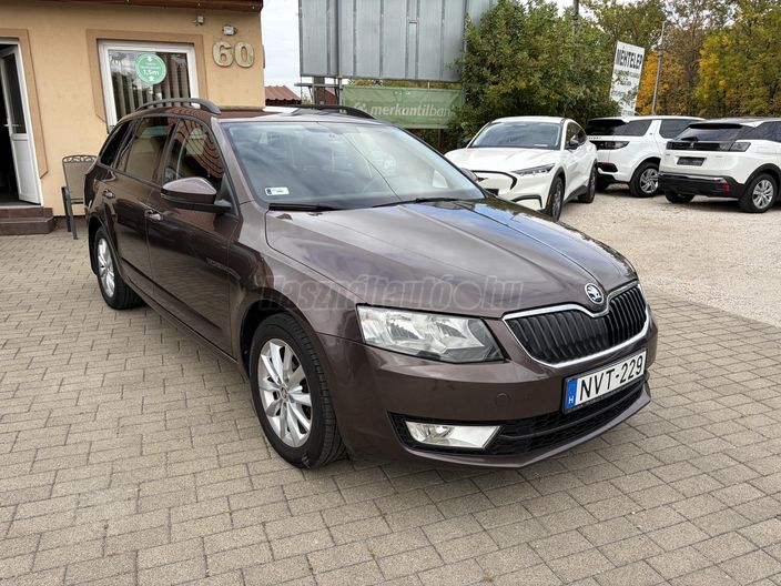 SKODA OCTAVIA Combi 1.4 TSI Ambition