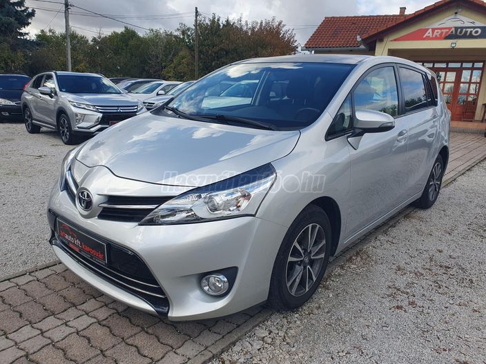 TOYOTA VERSO 1.6 D-4D Active Trend