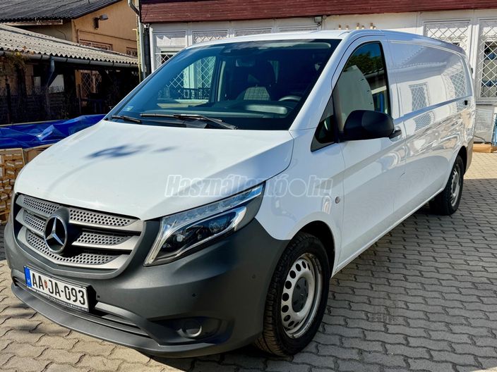MERCEDES-BENZ VITO 116 BlueTec Tourer Base E (3 személyes ) (Automata)