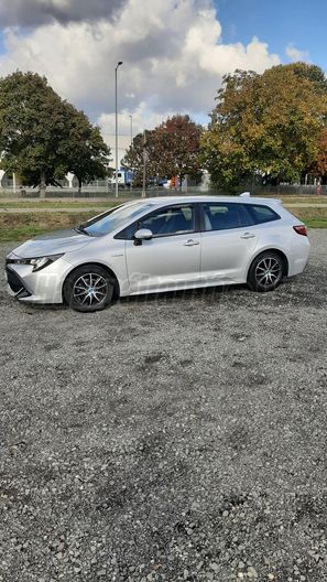 TOYOTA COROLLA Touring Sports 1.8 Hybrid Active Business e-CVT